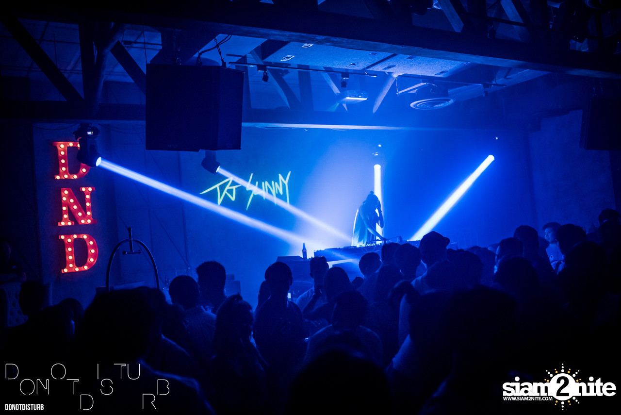 Saturday Night at DND Club (Do Not Disturb) | Siam2nite